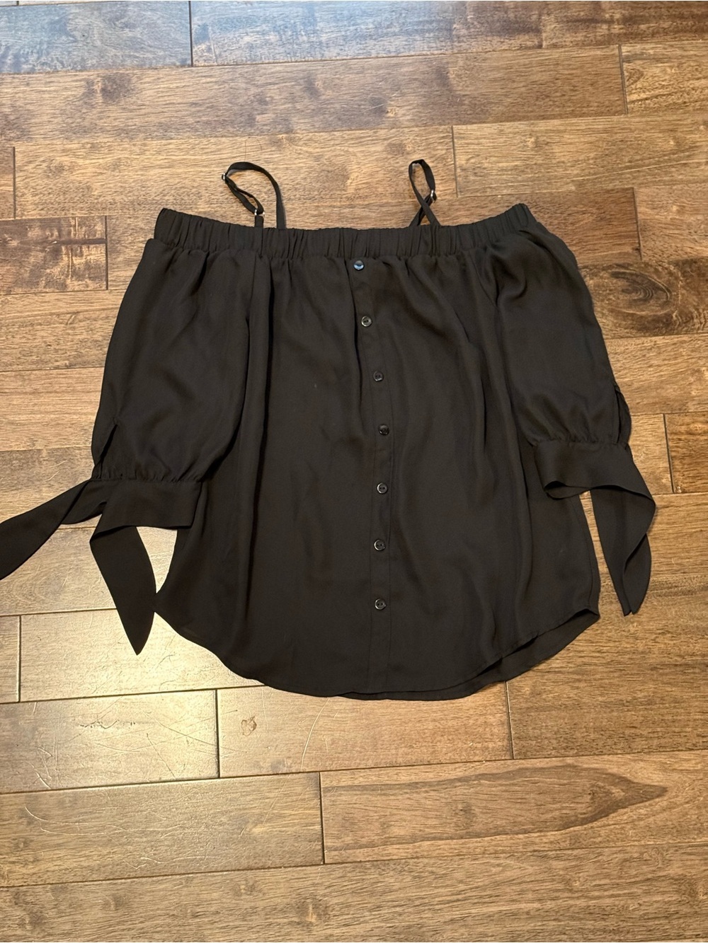 iZ Byer Black Off Shoulder Button Front Puff Sleeve Blouse XS